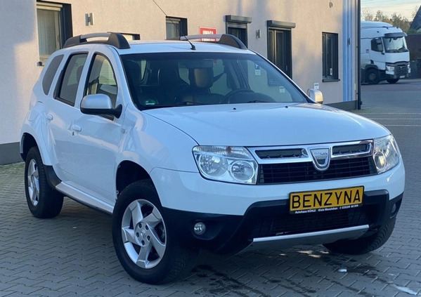 Dacia Duster cena 24999 przebieg: 170000, rok produkcji 2011 z Poręba małe 137